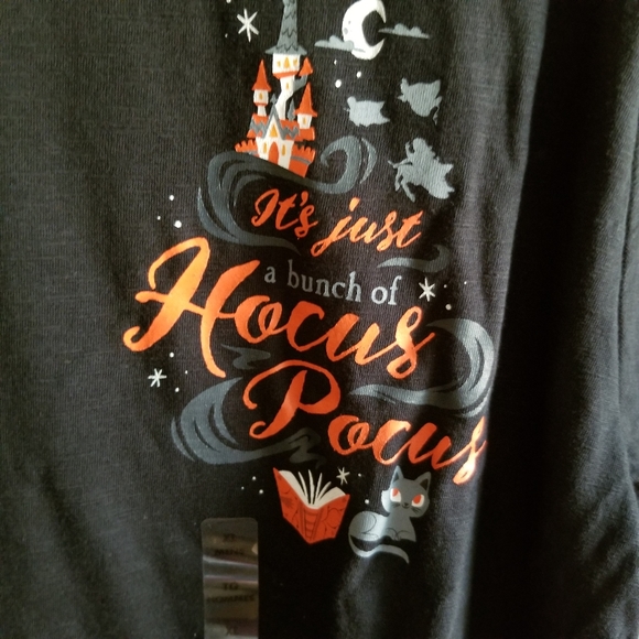✴2 LEFT!✴ NWT- Disney Hocus Pocus Ringer T-Shirt - Picture 6 of 9